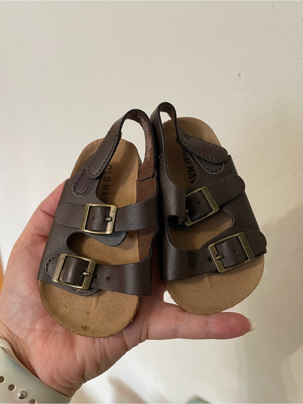 Old Navy baby sandals 6-12 mo